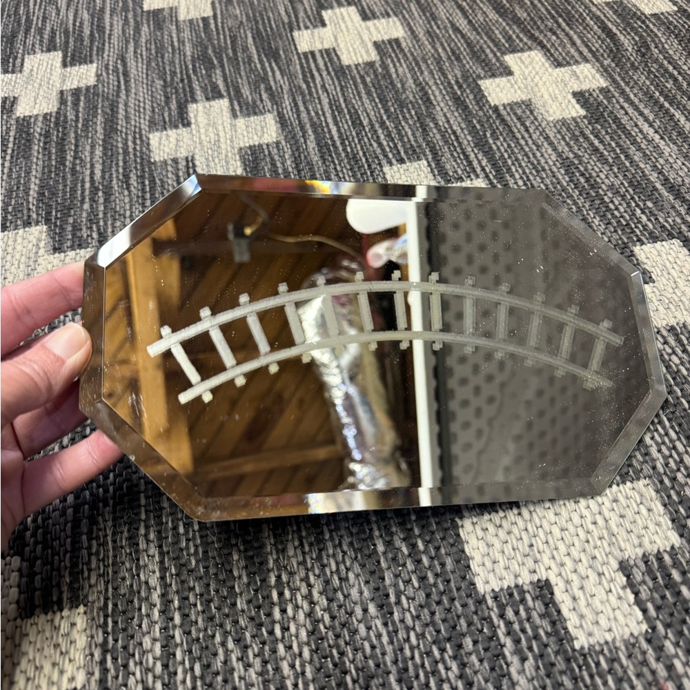 Rare (6) Piece Swarovski Crystal Train Set With Display Mirrored Tracks - Picture 7 of 9